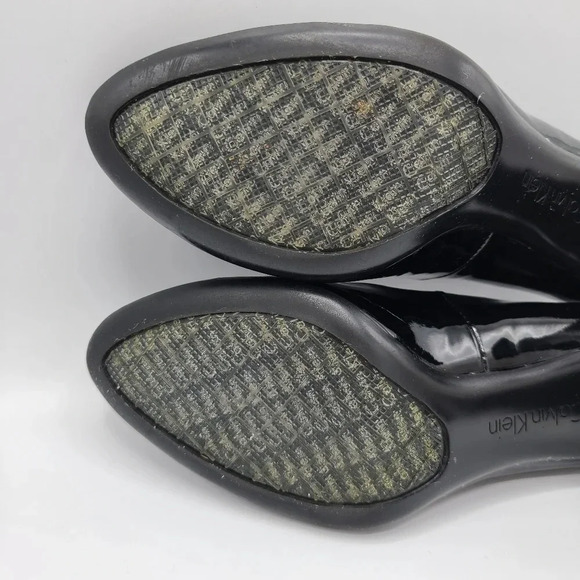 Calvin Klein Babe Black Patent Leather Heels Pumps Stacked Heel in Box 7 - Picture 11 of 15